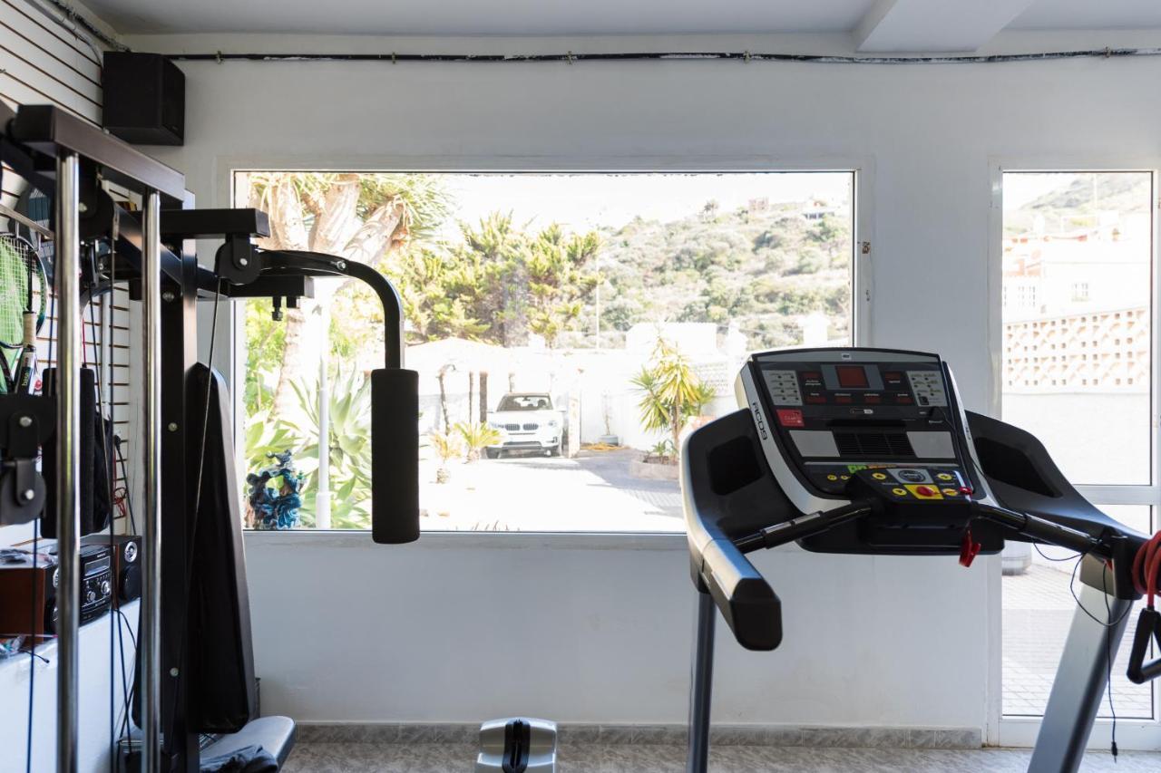 5Br Home - Pool Parking & Tennis Court Las Palmas de Gran Canaria Exterior photo